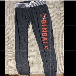 Jogger style sweatpant